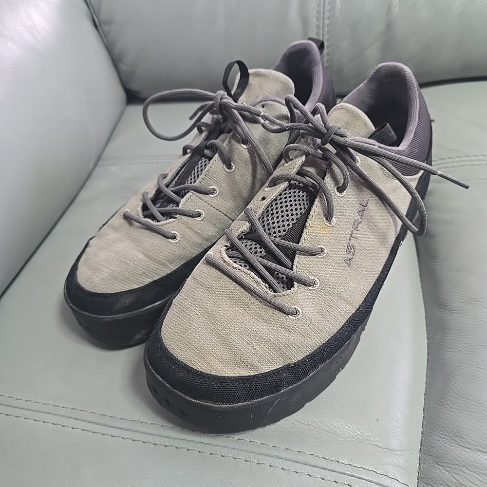 ASTRAL Rambler Ms Hemp Recycled Hiking Walking Gray Black Lace Up Mens Size 9.5‎